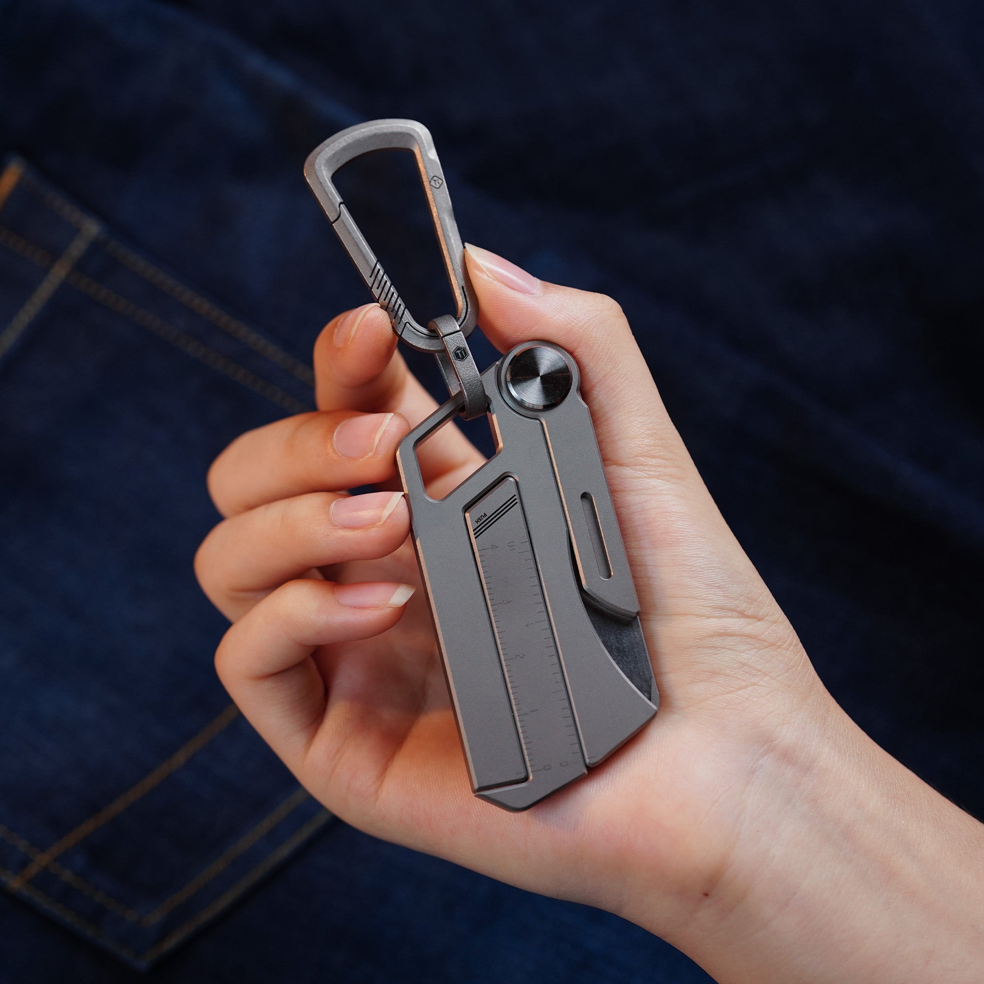 RU02 Titanium Folding Knife Caliper