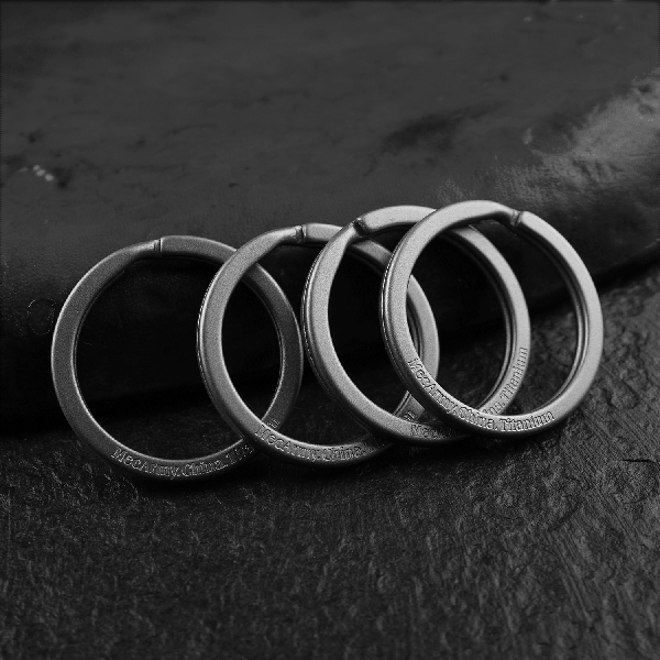 CH4 Titanium Keyring Kit | 4pcs keyring | Uses with Keys and other EDC gears