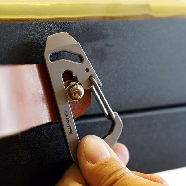 MecArmy EH3 Multifunctional EDC Carabiner * Keychain+Pry bar+ Wrench+ Bottle opener