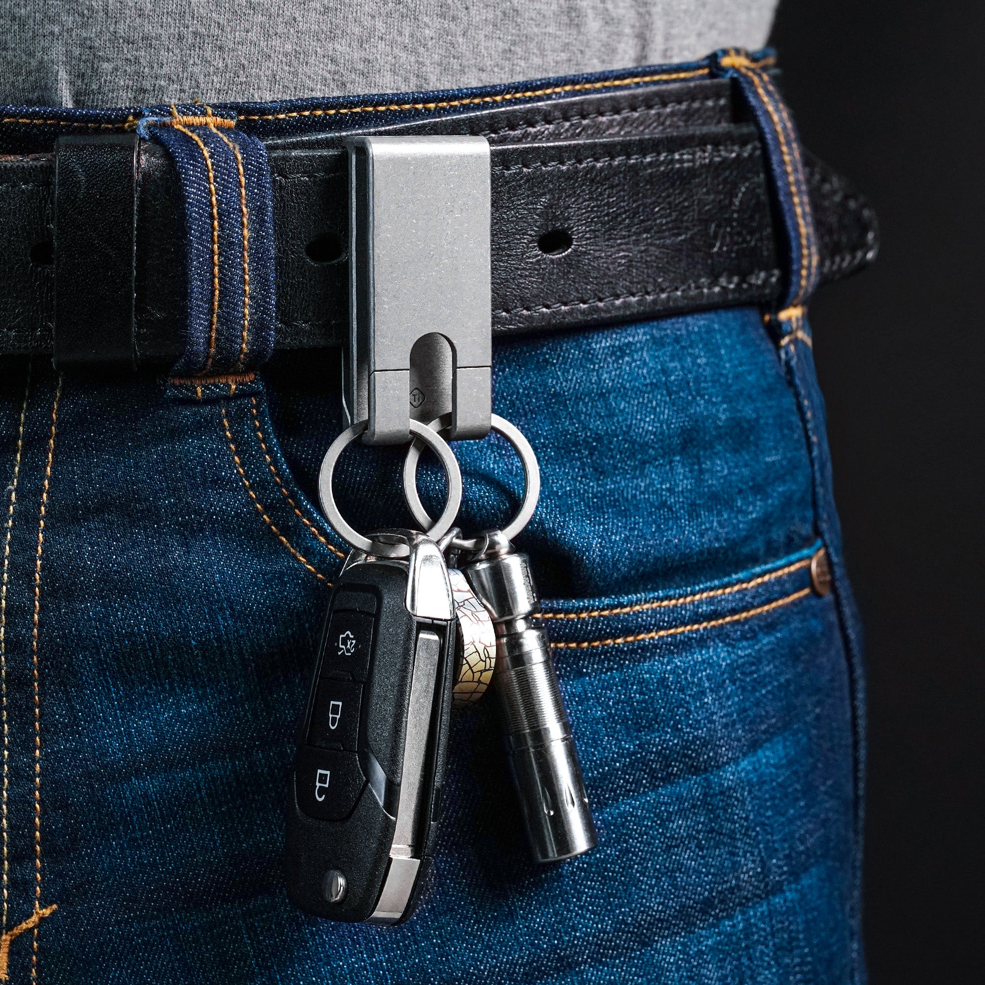 CH26 Titanium Belt Keychain Clip