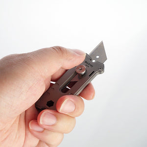 EK16 Titanium Utility Knife